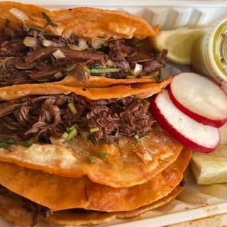 4 TACOS DE BIRRIA